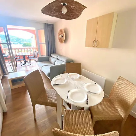 Village Cap-esterel - Agay - Saint-raphael * Saint-Raphael (Var)